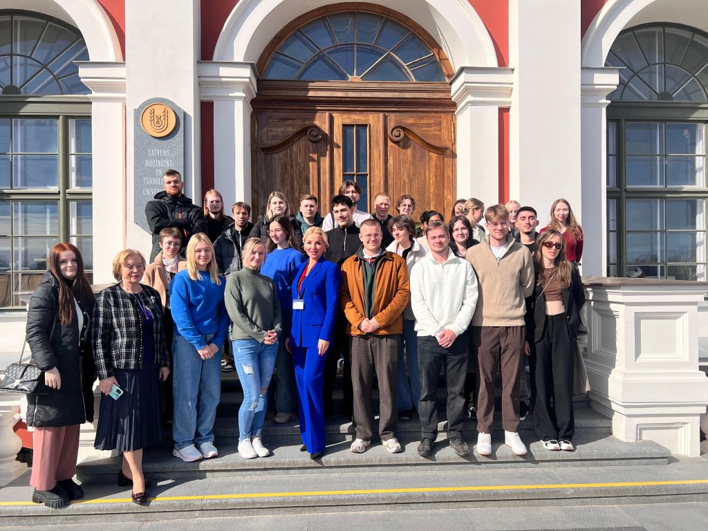 Participants of the “Media Literacy for Future Leaders” programme / fot. LBTU