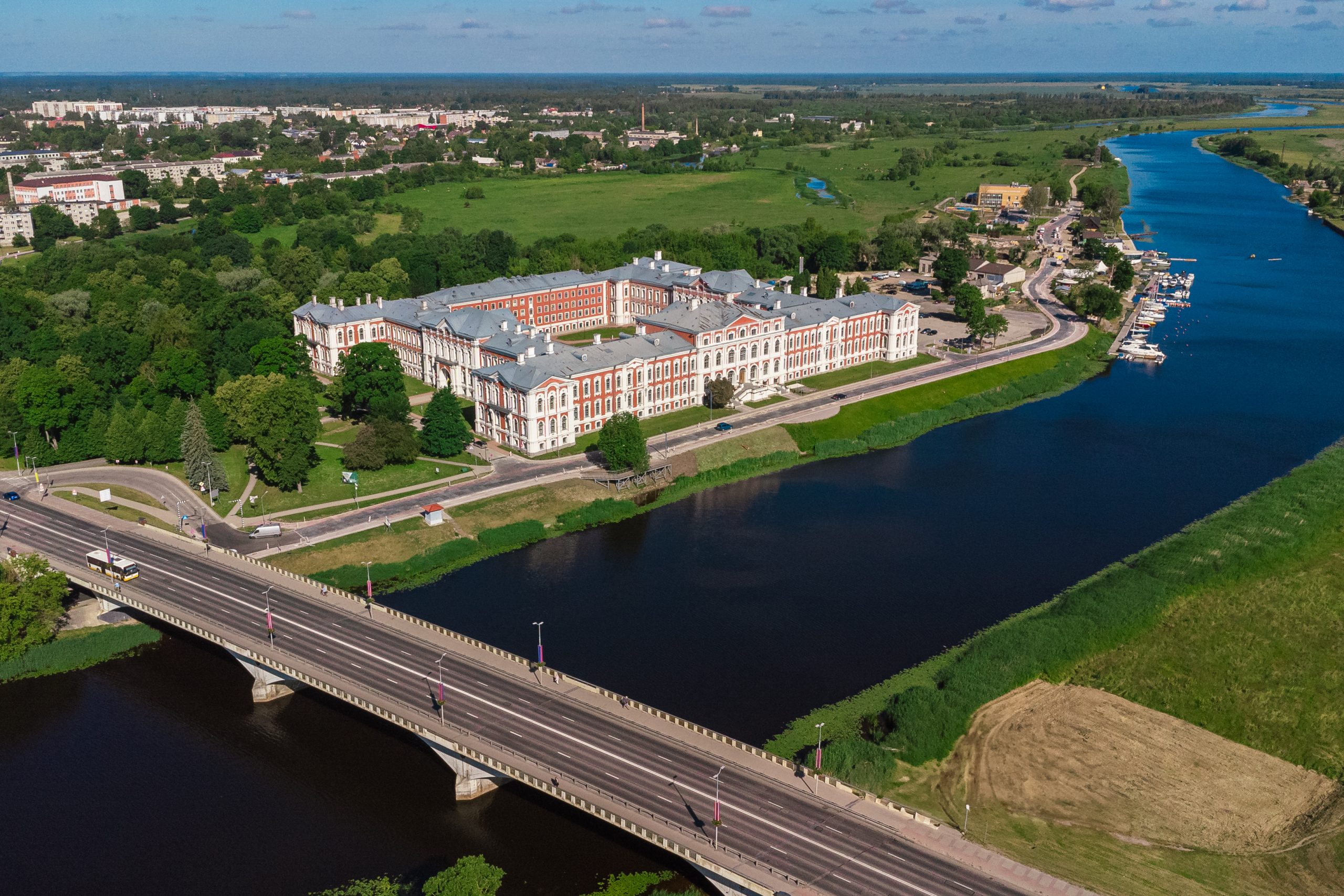 jelgavas-pils-drons-034-240611