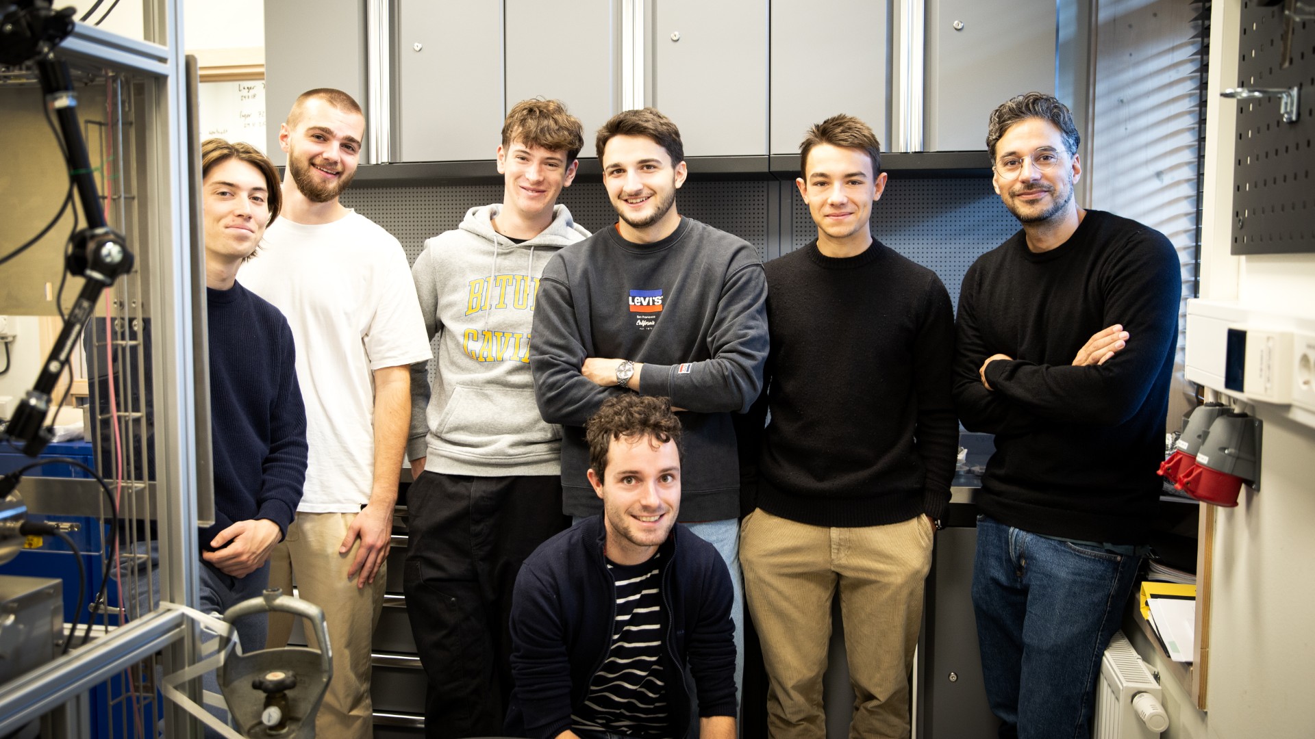 ECAM students at MIUN: Photo shows seven young men posing