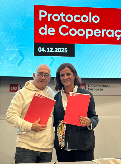 The picture shows Rector of Universidade Europeia de Lisoboa and representative of Casa do Artista.