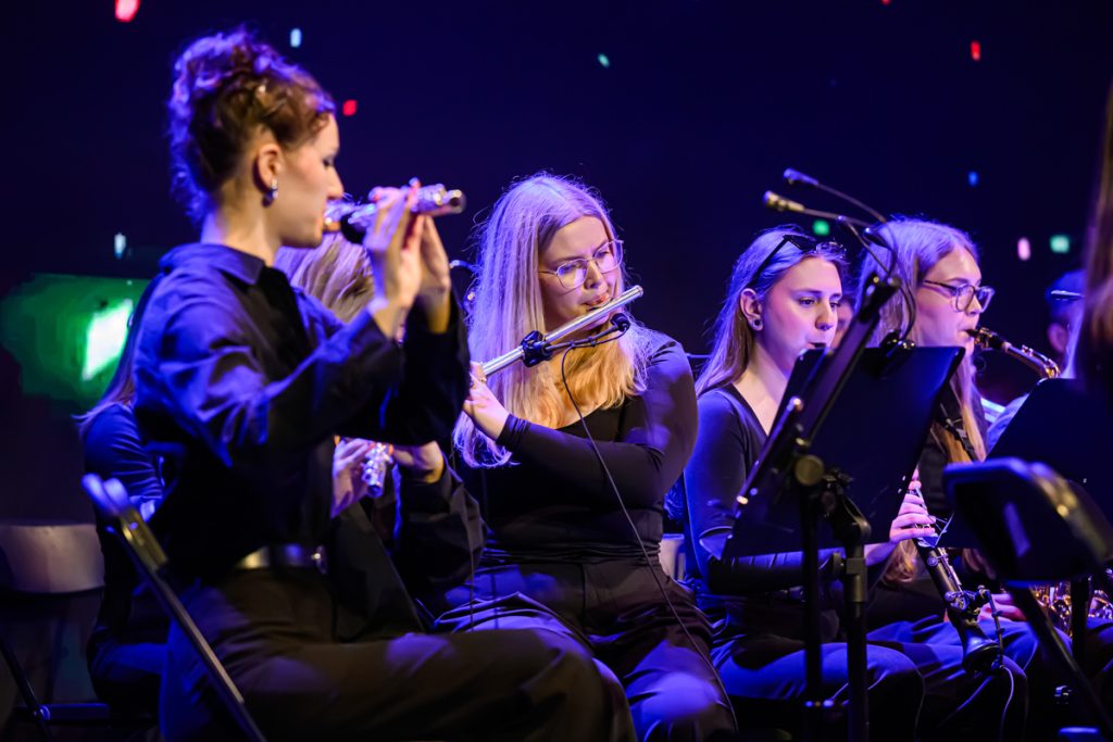 Musicians perform on stage during the artistic part of the ChallengeEU 1st Annual Conference.