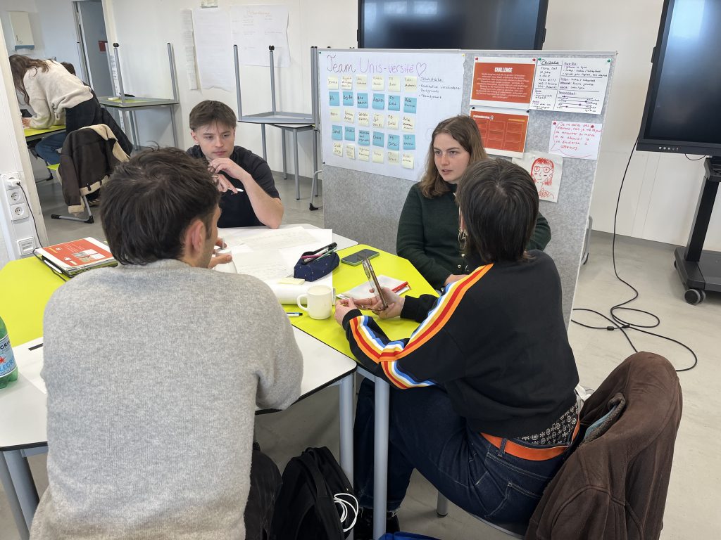 The picture shows the participants of the Positive Impact Challenge in Freiburg. 